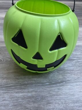 VTG Halloween Pumpkin Jack O Lantern Pail GREEN General Foam Plastics Norfolk VA